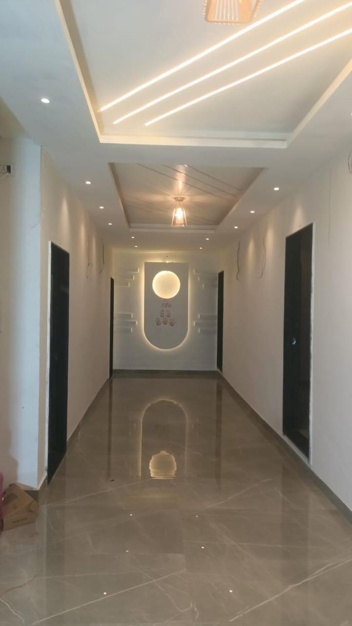 Maharaja Guest House Nashikkar Akalkot Esterno foto